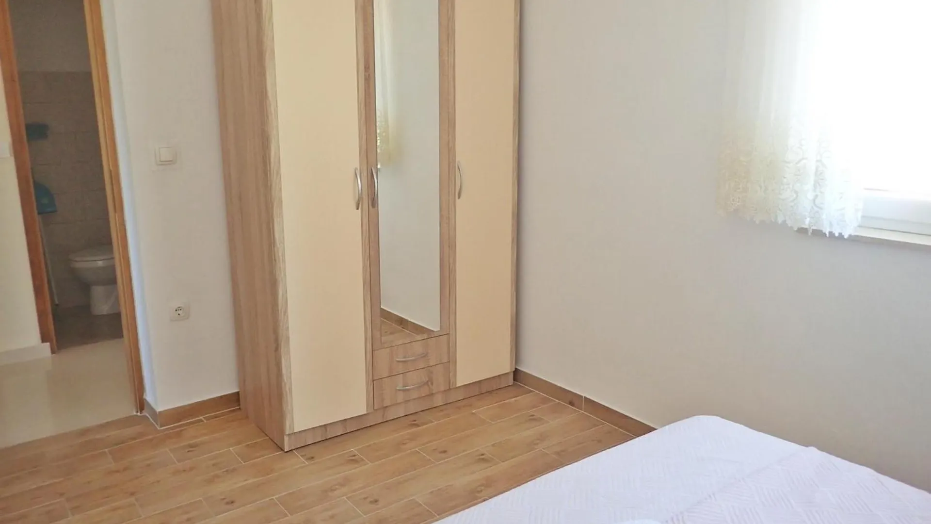 Mariva Apartment Starigrad Paklenica Croatia