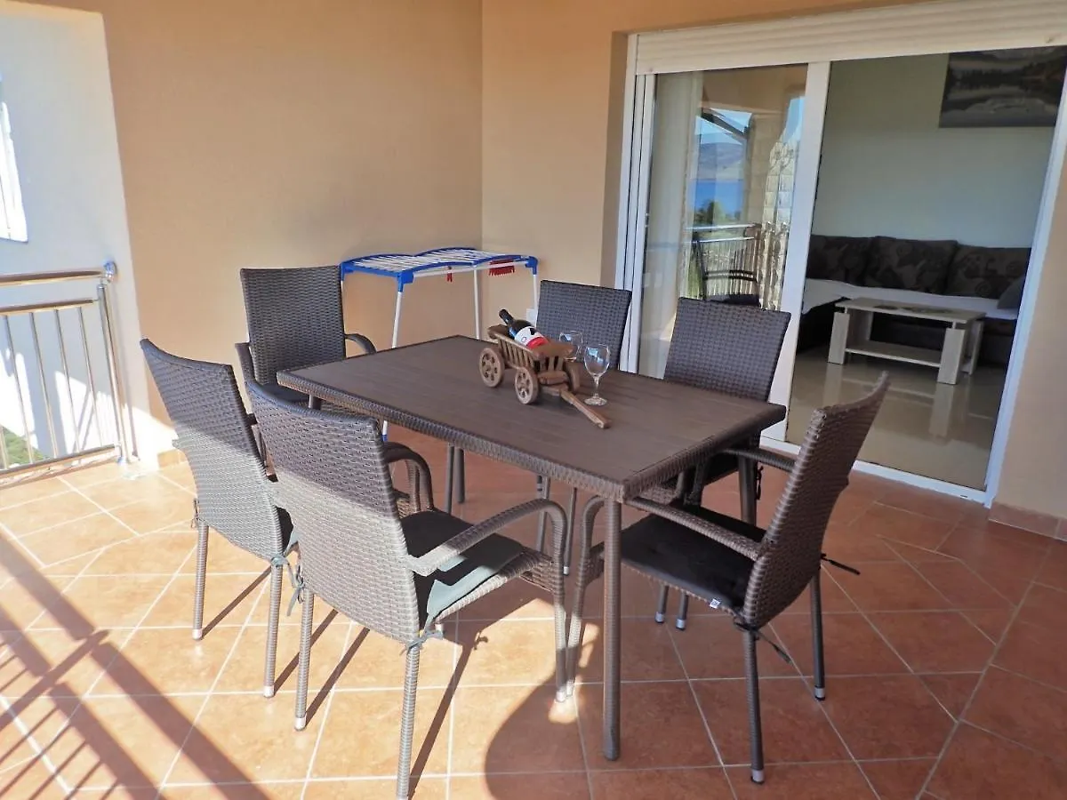 Mariva Apartment Starigrad Paklenica