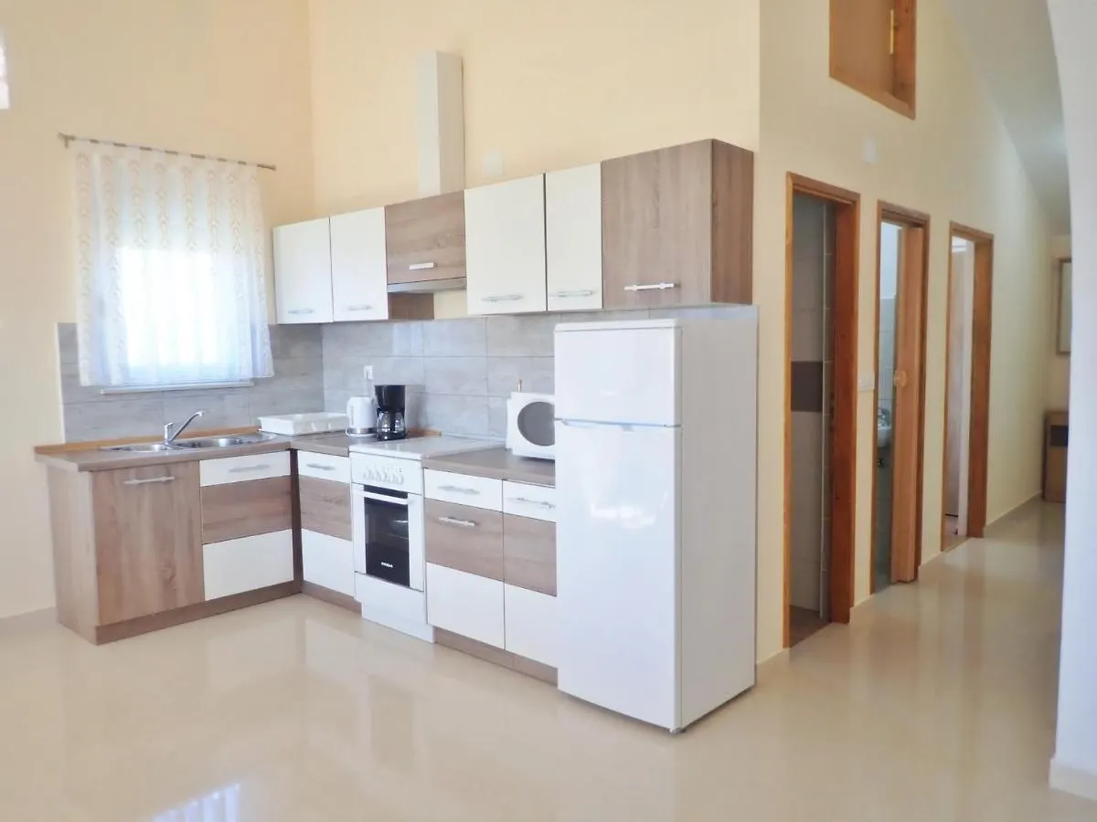 Mariva Apartment Starigrad Paklenica