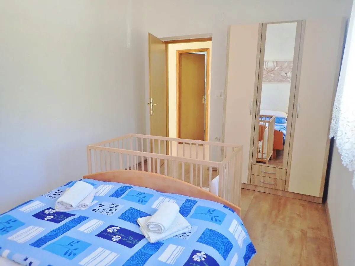 Mariva Apartment Starigrad Paklenica Croatia